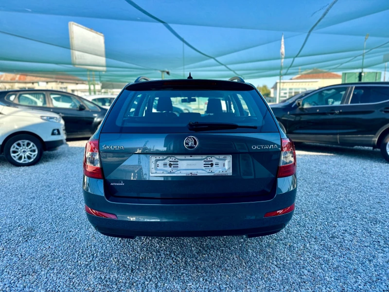 Skoda Octavia 1.6 TDI* NAVI* , снимка 4 - Автомобили и джипове - 52133807