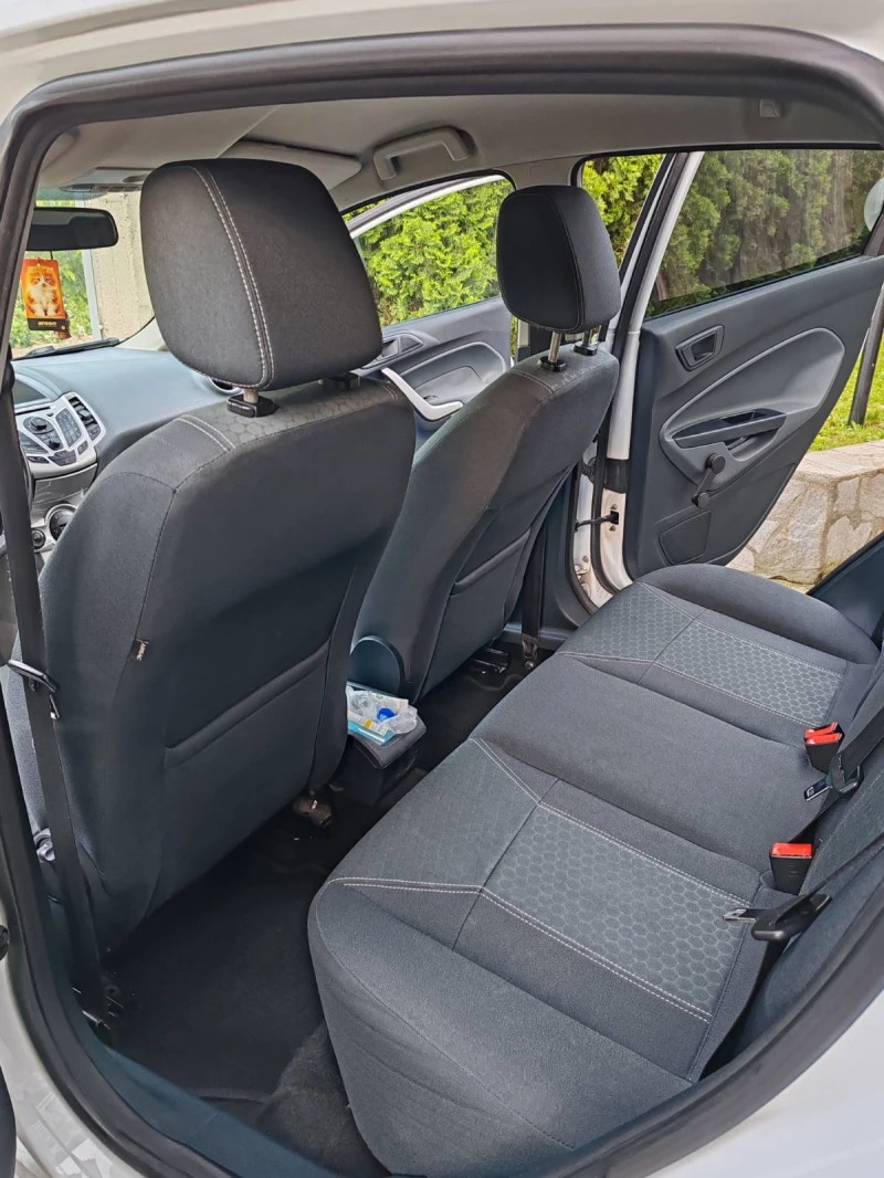 Ford Fiesta, снимка 2 - Автомобили и джипове - 52569089