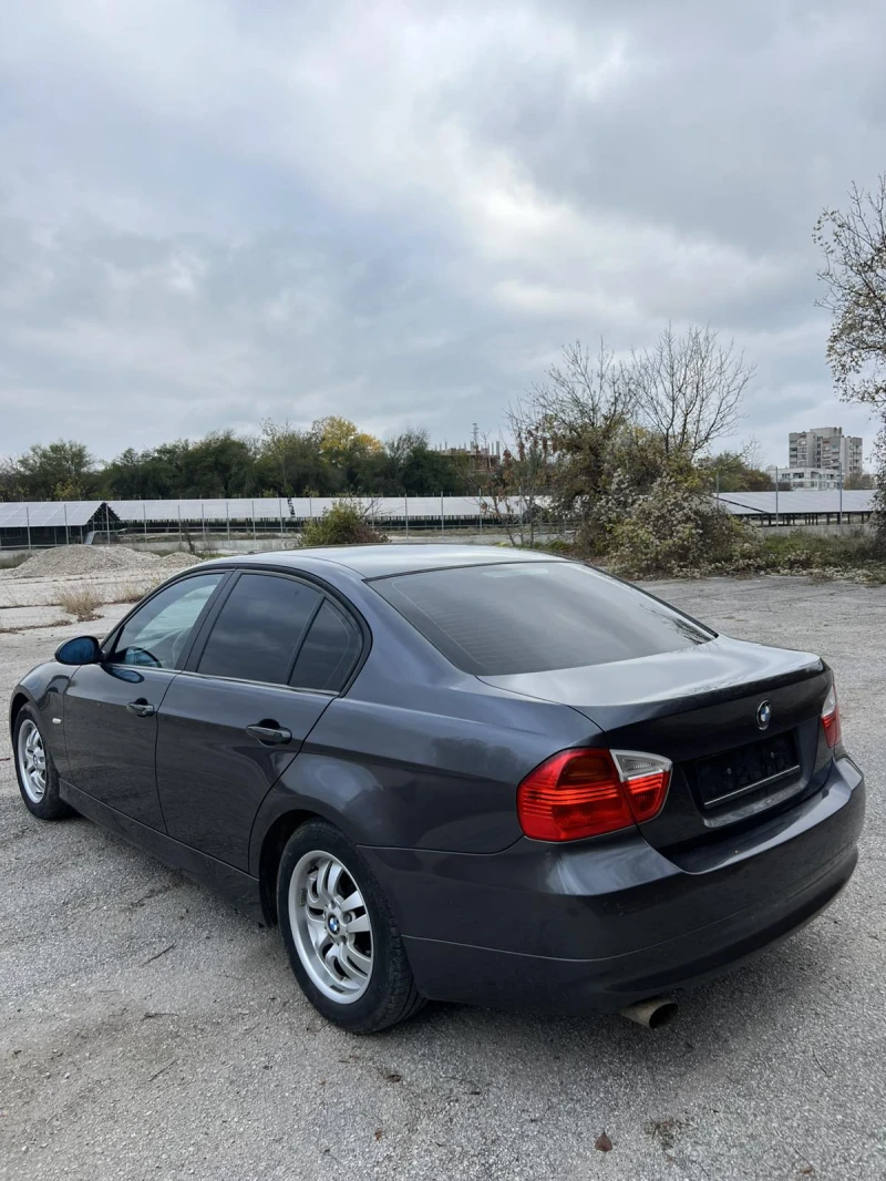 BMW 320, снимка 5 - Автомобили и джипове - 52572251