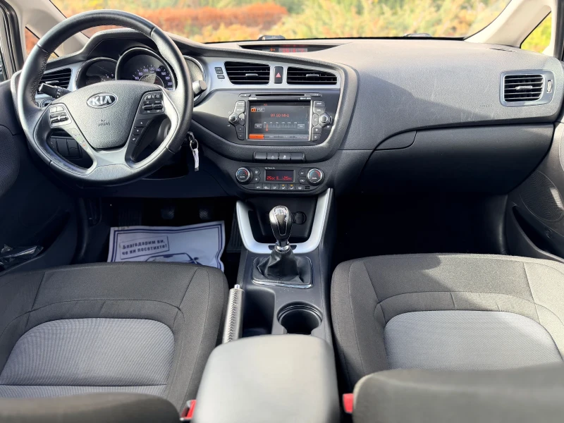 Kia Ceed 1.6CRDI-нави-панорама-лизингпрез Уникредитпо 230лв, снимка 11 - Автомобили и джипове - 52606284