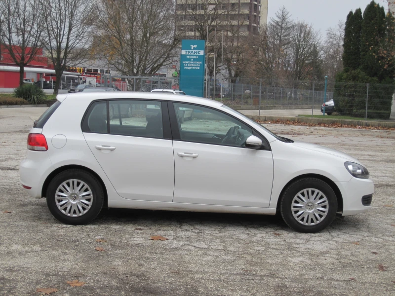 VW Golf, снимка 7 - Автомобили и джипове - 52641701