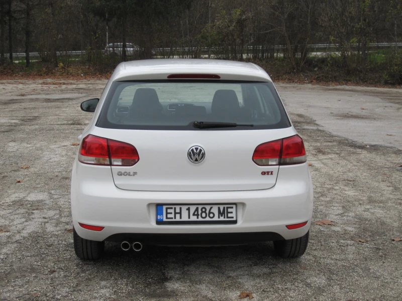 VW Golf, снимка 5 - Автомобили и джипове - 52641701