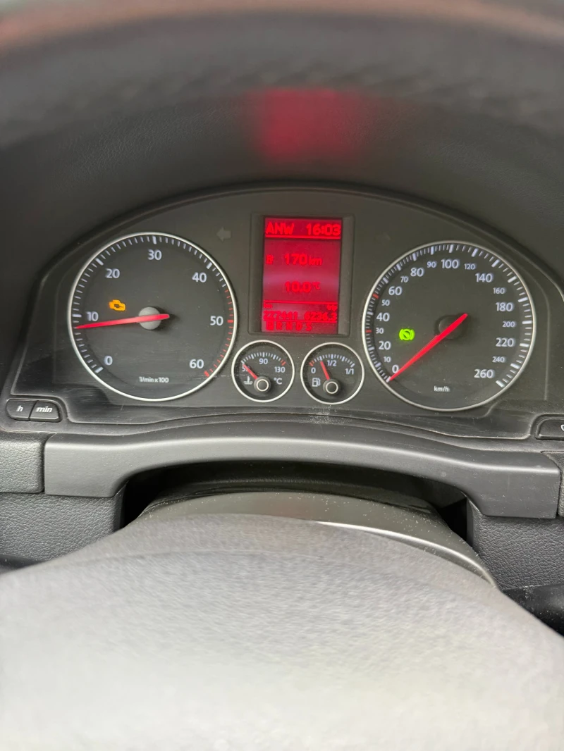 VW Golf Plus, снимка 12 - Автомобили и джипове - 52650260