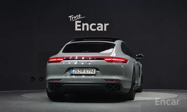 Porsche Panamera 4S Обдухване Панорама AWD 360 Камера, снимка 4 - Автомобили и джипове - 55675356