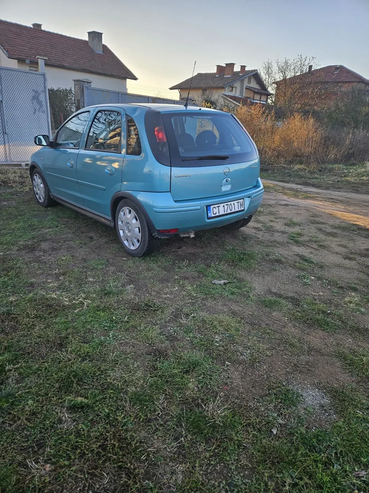 Opel Corsa 1.4 - изображение 3