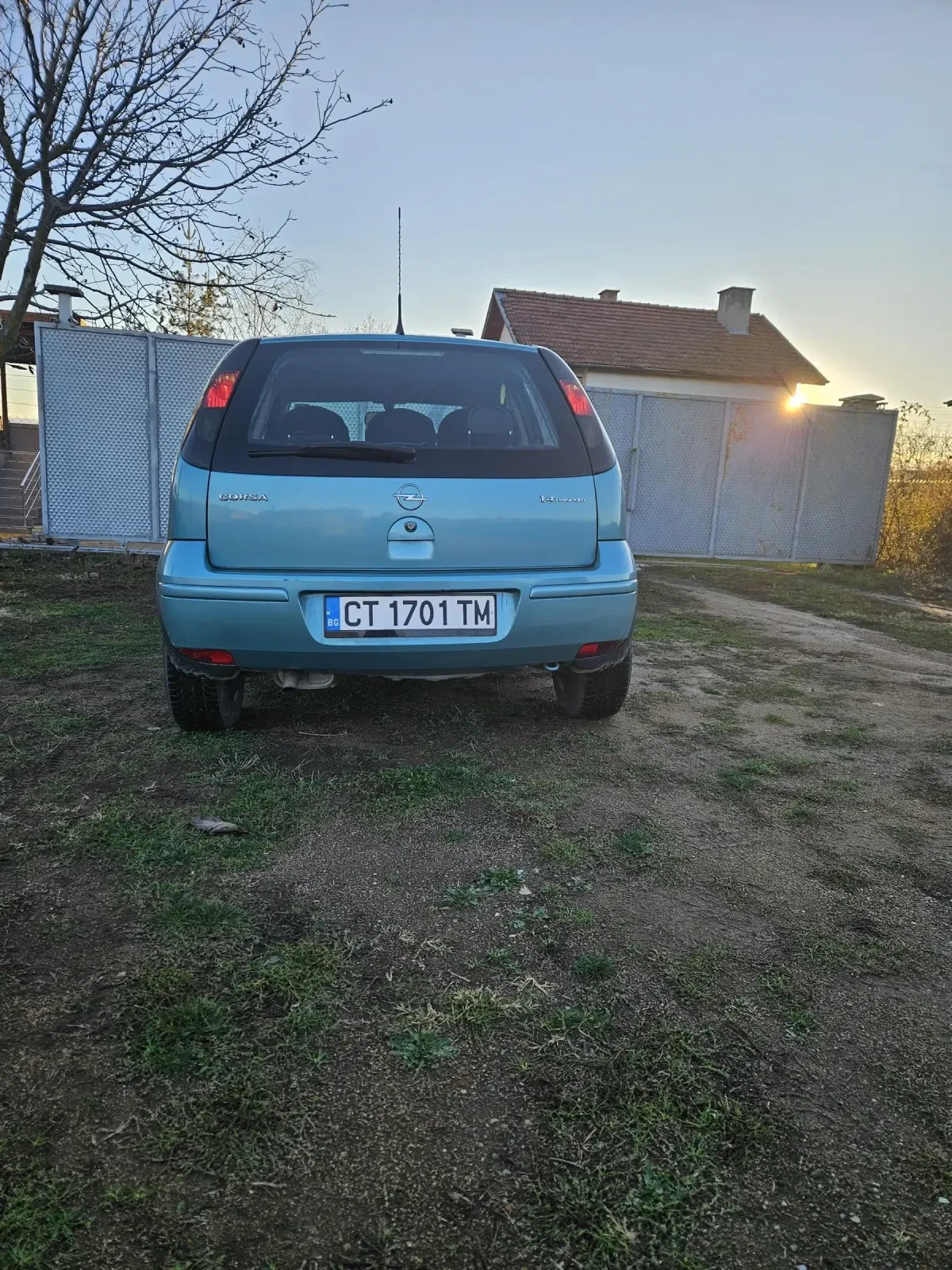 Opel Corsa 1.4 - изображение 4