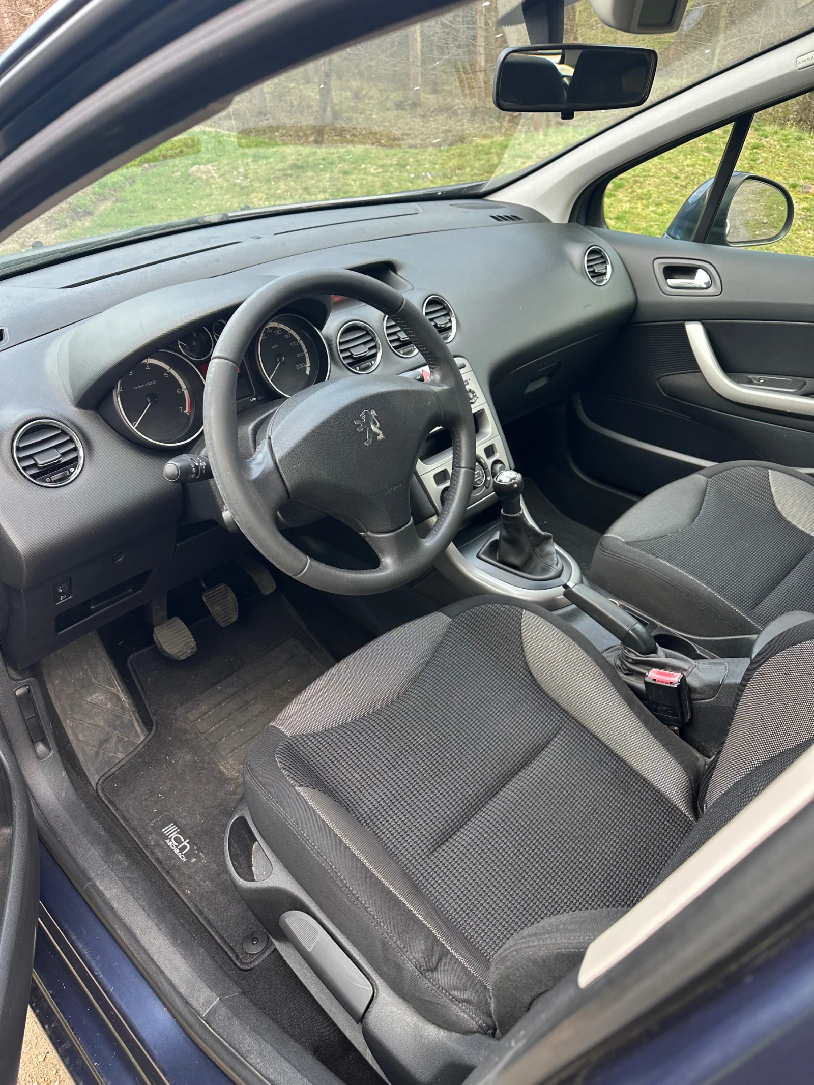 Peugeot 308 1.4i - изображение 5