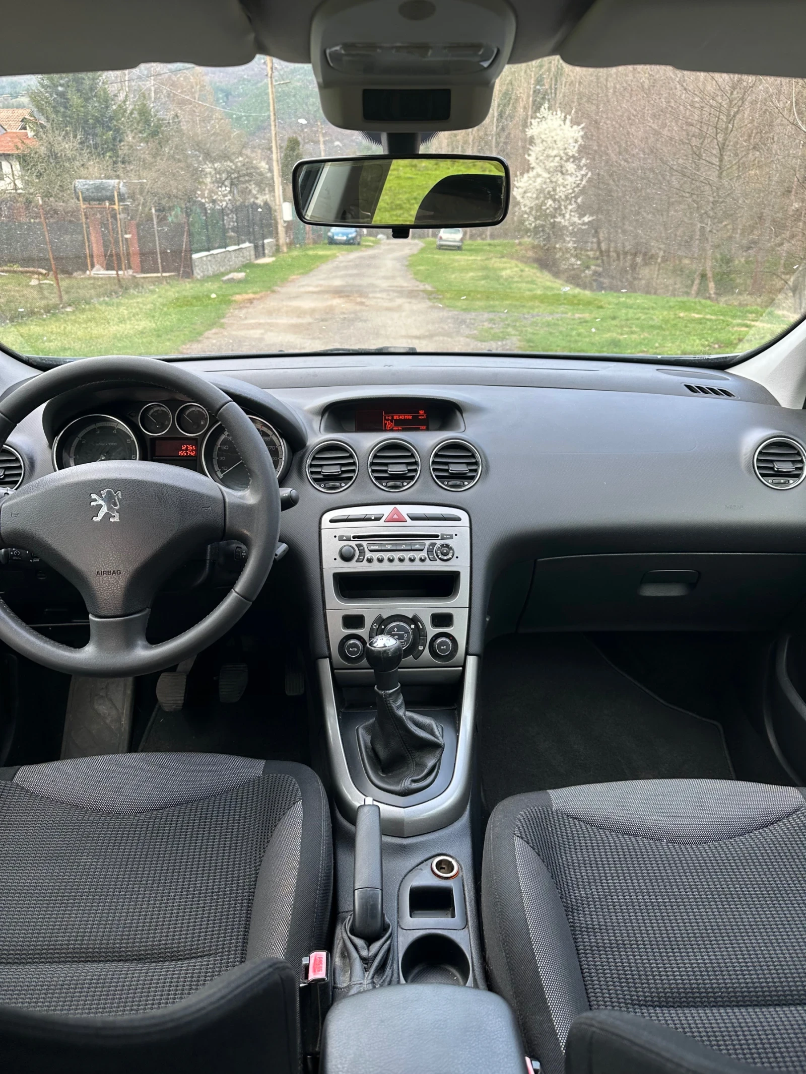 Peugeot 308 1.4i - изображение 7