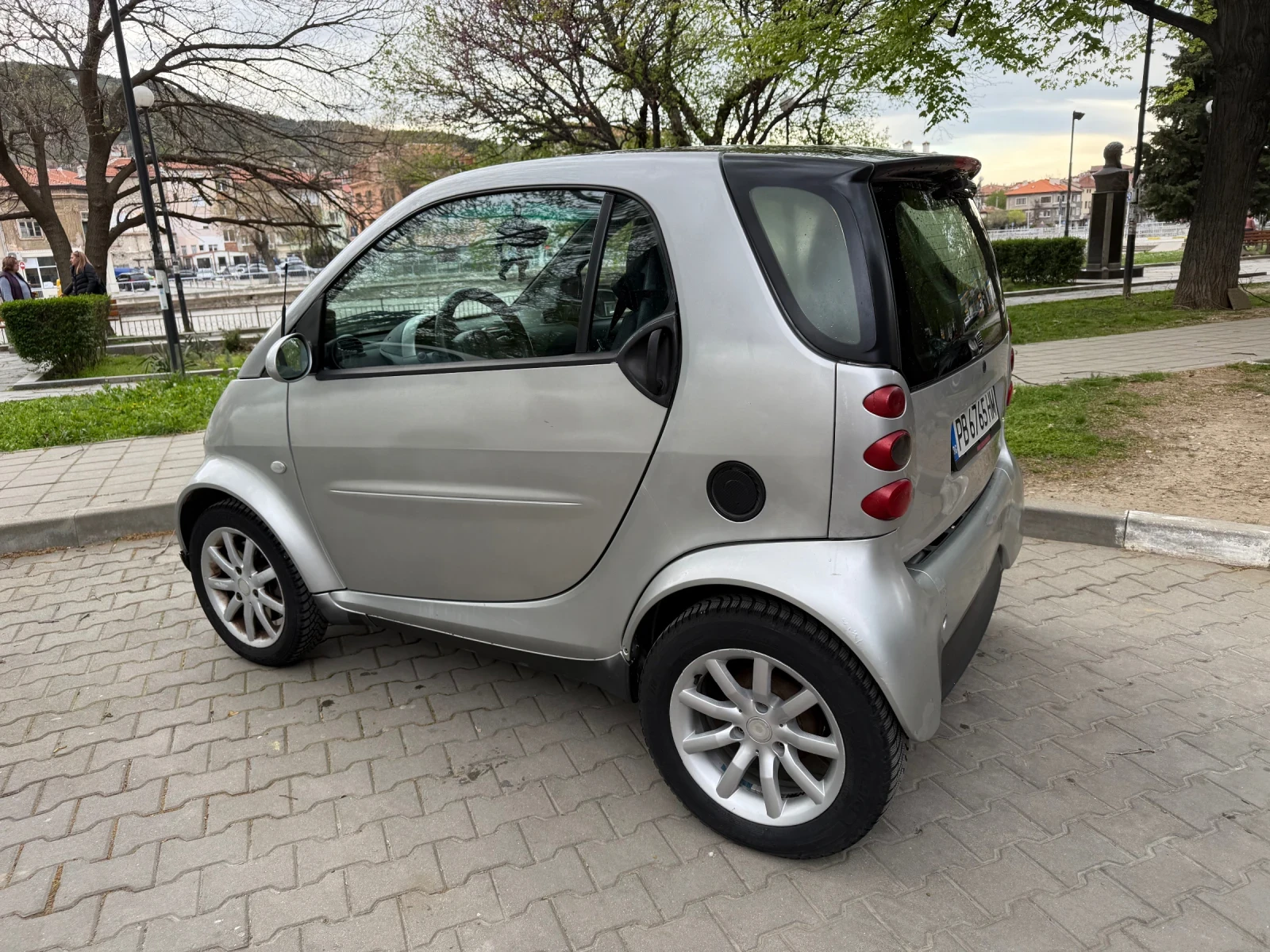 Smart Fortwo 0.7 Turbo - изображение 2