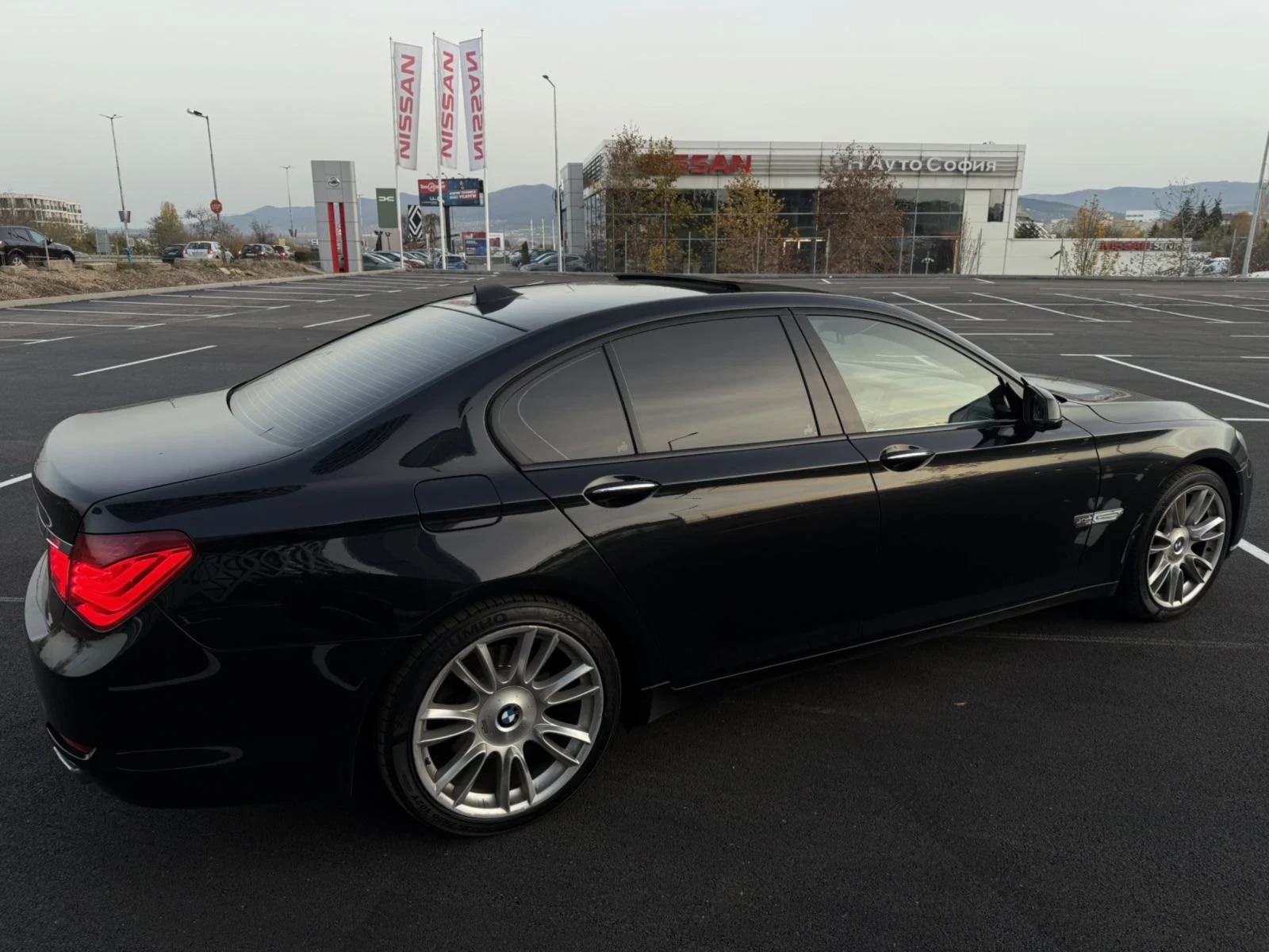 BMW 740 INDIVIDUAL 3XTV | Mobile.bg   3