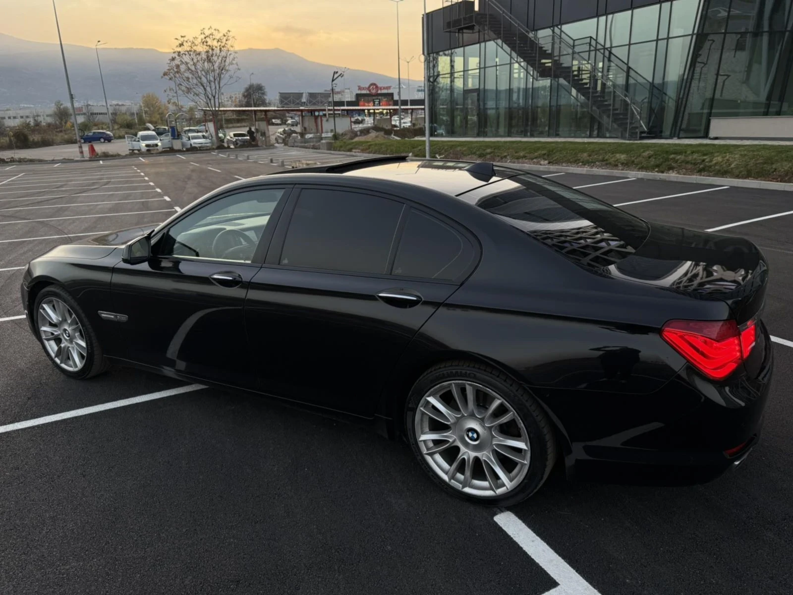 BMW 740 INDIVIDUAL 3XTV | Mobile.bg   2