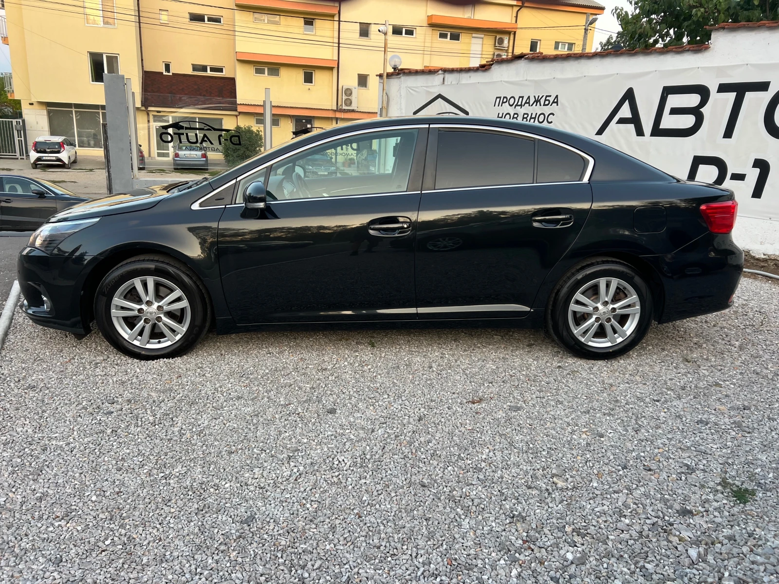 Toyota Avensis 1.8-NAVI FULL - изображение 8