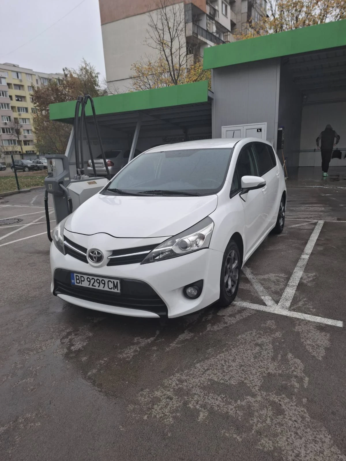 Toyota Verso 1.6, D4-D - изображение 2