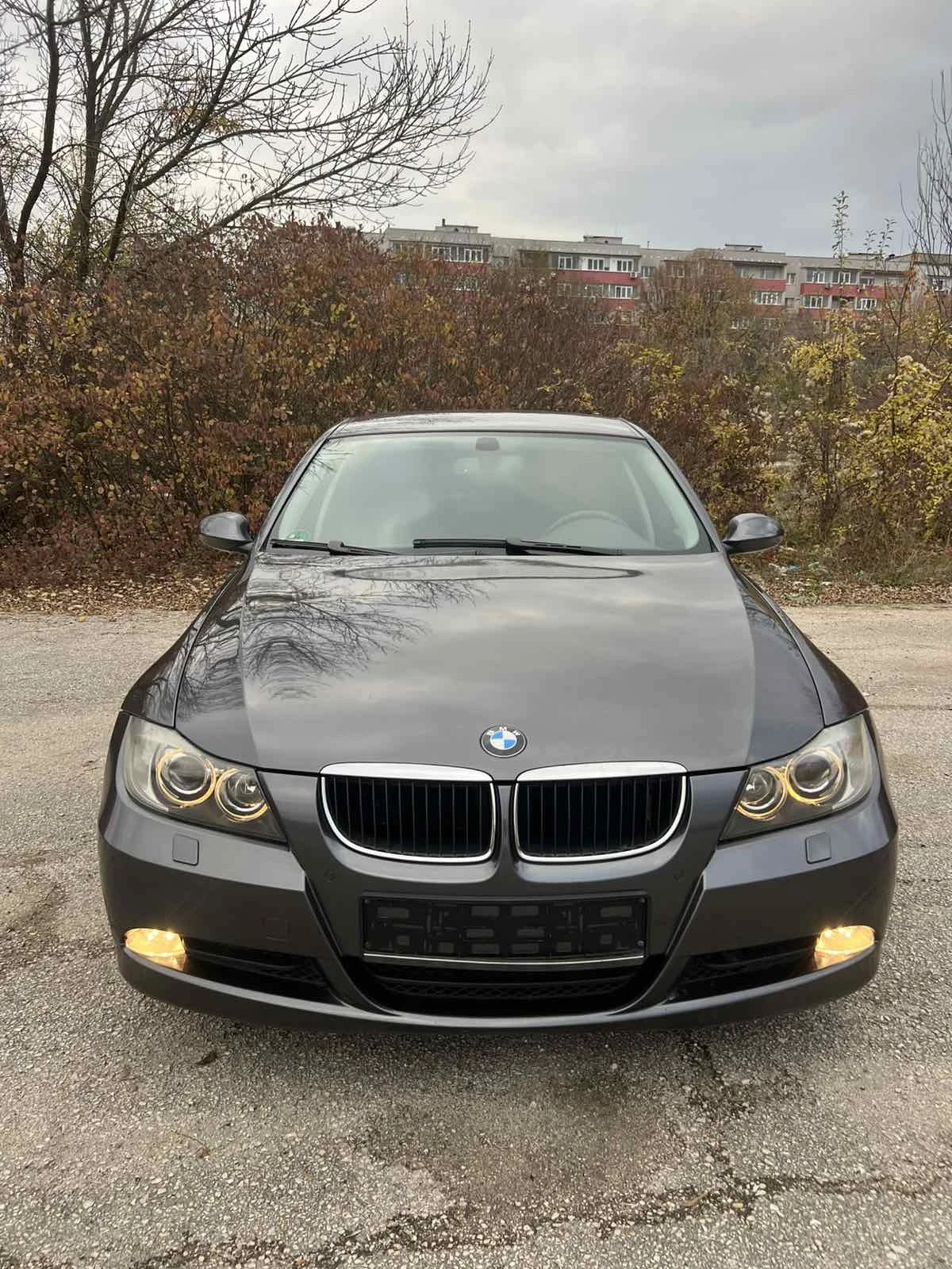 BMW 320  - изображение 6