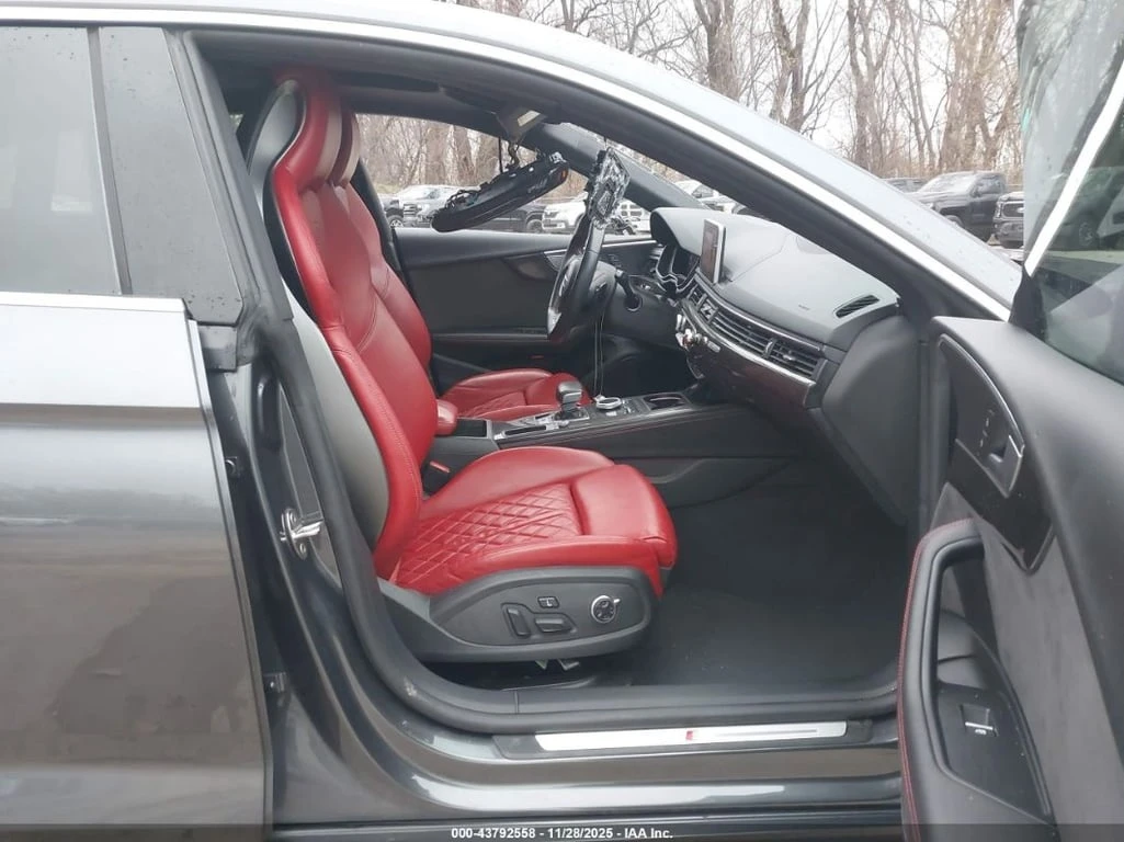 Audi S5 * 3.0T PREMIUM PLUS * CARFAX * БЕЗ ПЪРВОНАЧАЛНА ВН - изображение 5