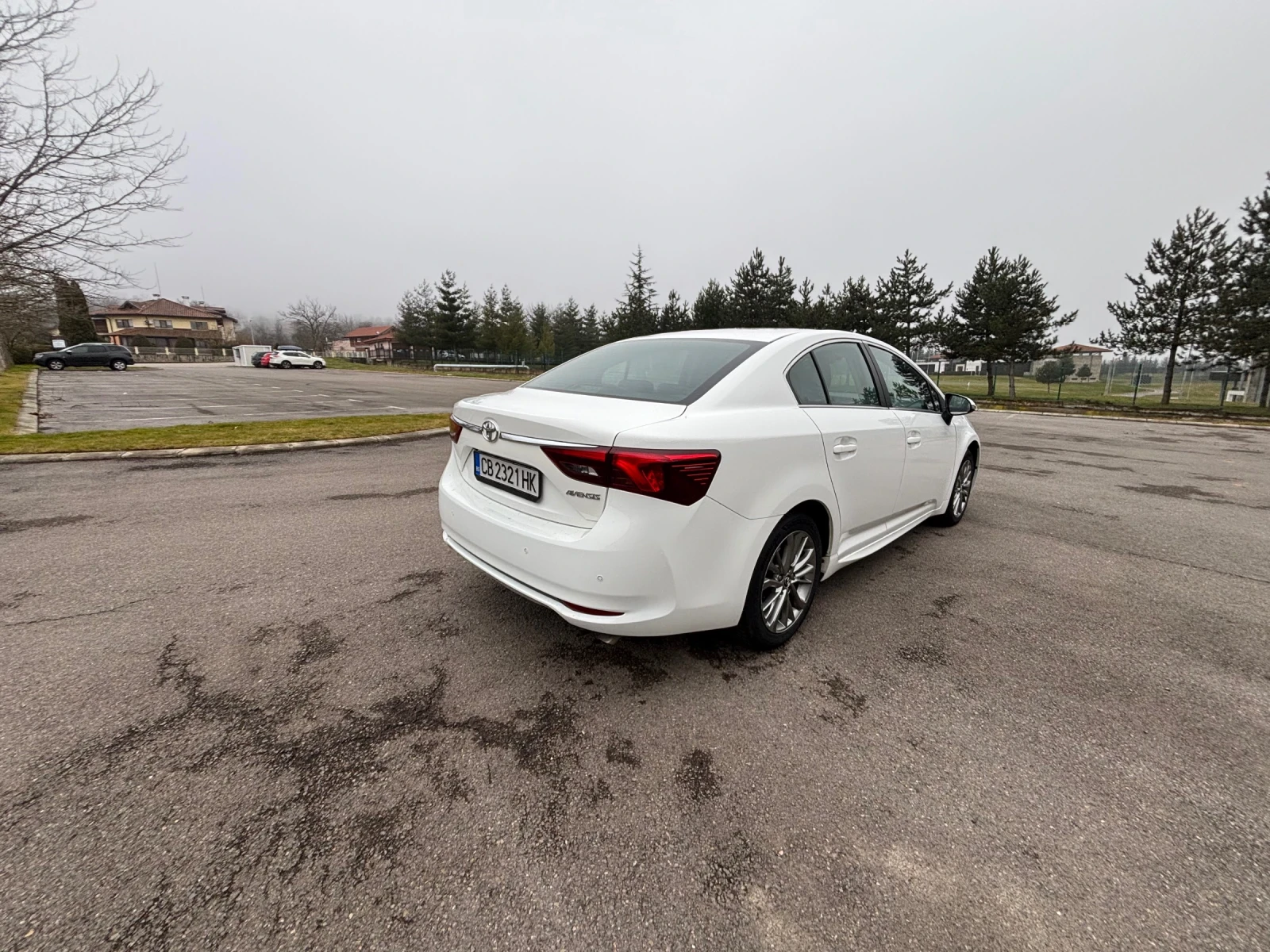 Toyota Avensis 2000 D 143кс.  - изображение 2