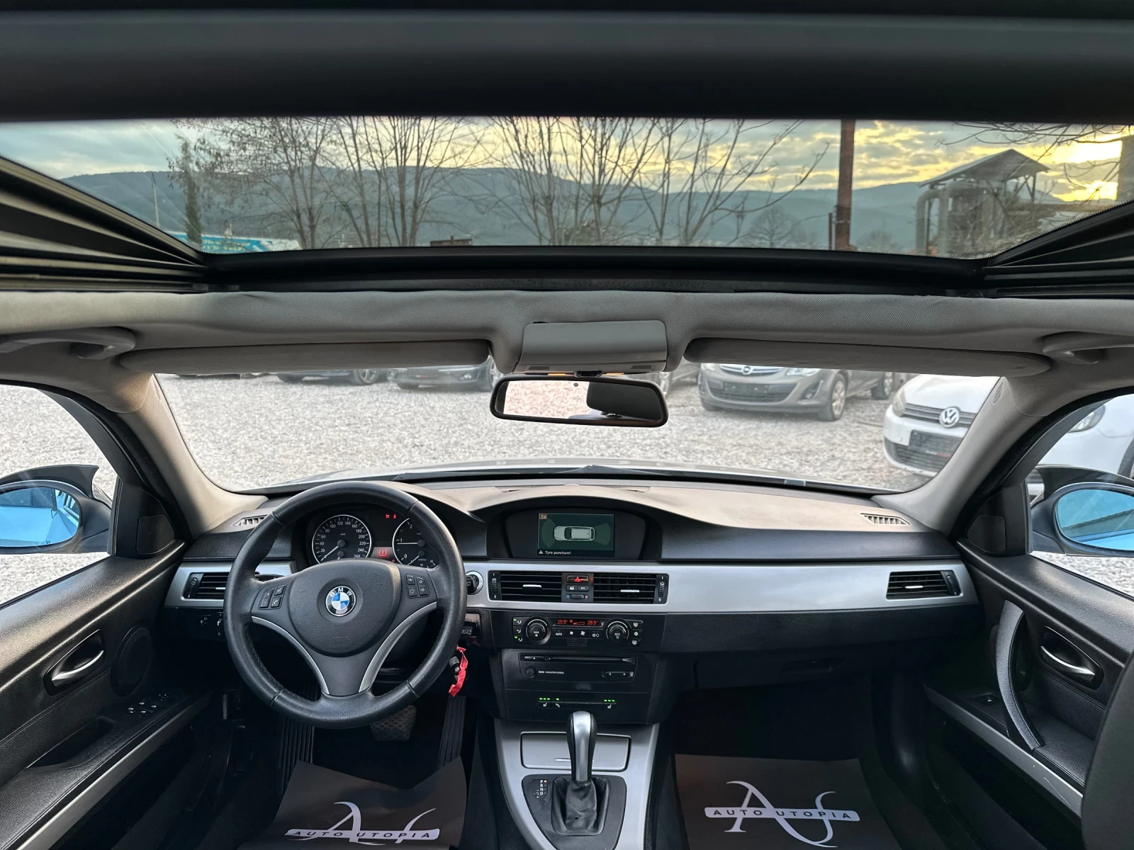 BMW 320 НАВИГАЦИЯ/ПОДГРЕВ/АВТОМАТ, снимка 7 - Автомобили и джипове - 53709727