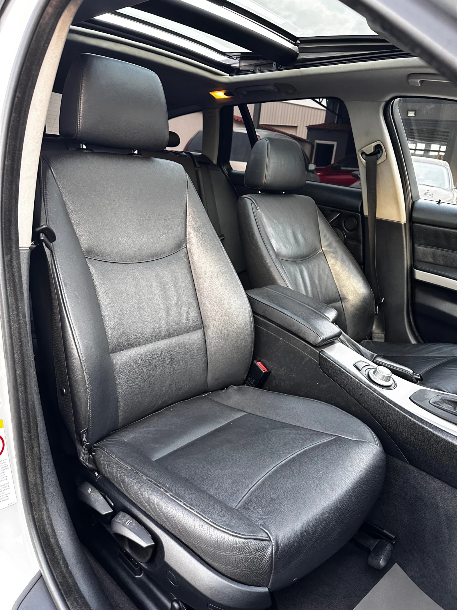 BMW 320 НАВИГАЦИЯ/ПОДГРЕВ/АВТОМАТ, снимка 10 - Автомобили и джипове - 53709727