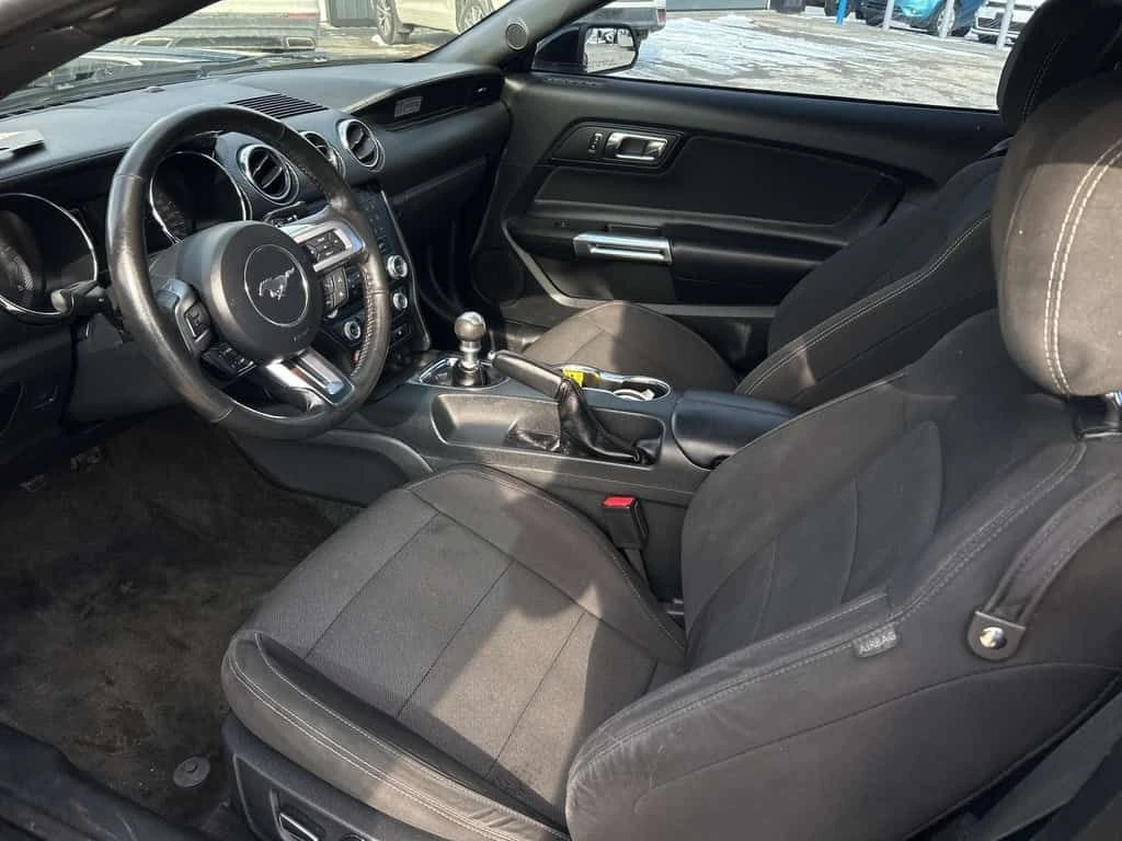Ford Mustang * V6, Bluetooth, Back Up Cam, Manual * CARFAX * ЦЕ, снимка 9 - Автомобили и джипове - 53904749