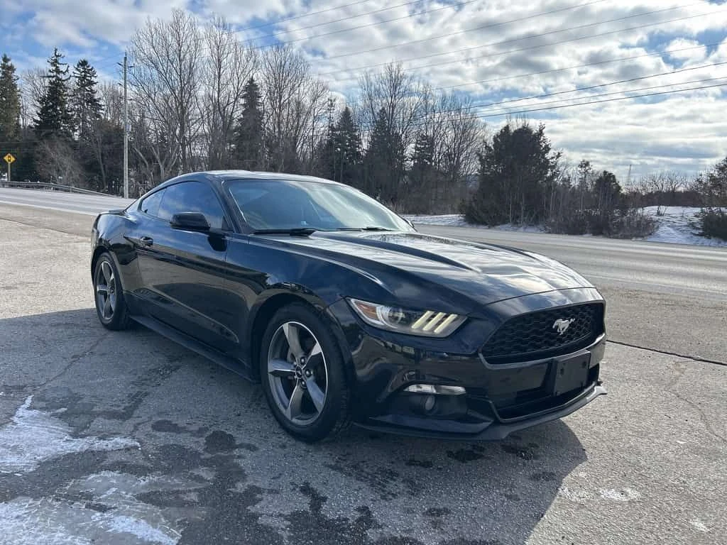 Ford Mustang * V6, Bluetooth, Back Up Cam, Manual * CARFAX * ЦЕ, снимка 4 - Автомобили и джипове - 53904749
