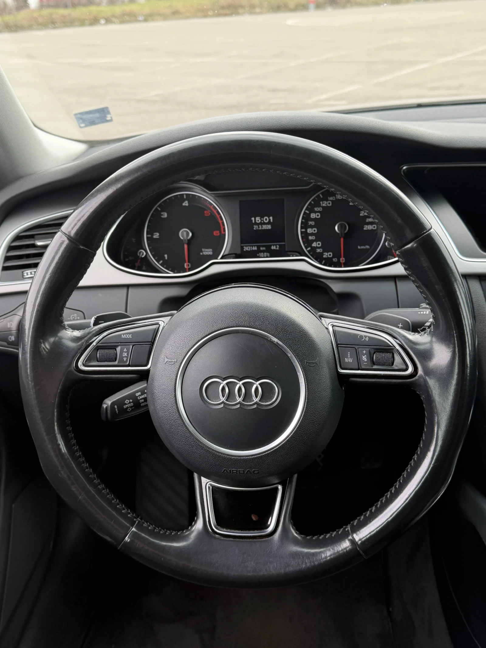 Audi A4 2.0 Advanced, снимка 9 - Автомобили и джипове - 53929168
