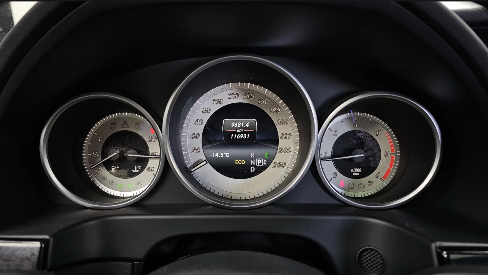Mercedes-Benz E 250 АВТОКРЕДИТ, снимка 6 - Автомобили и джипове - 54453062