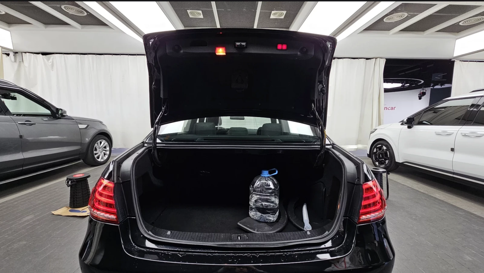 Mercedes-Benz E 250 АВТОКРЕДИТ, снимка 16 - Автомобили и джипове - 54453062