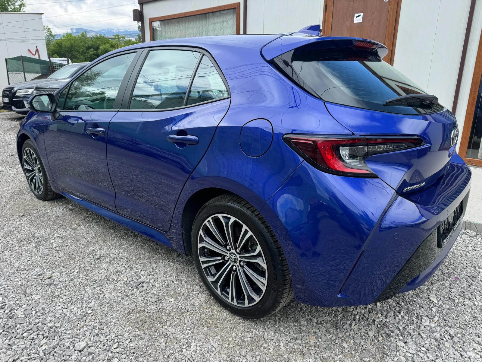 Toyota Corolla Face Lift 16000km!!!Гаранционен, снимка 6 - Автомобили и джипове - 54556258