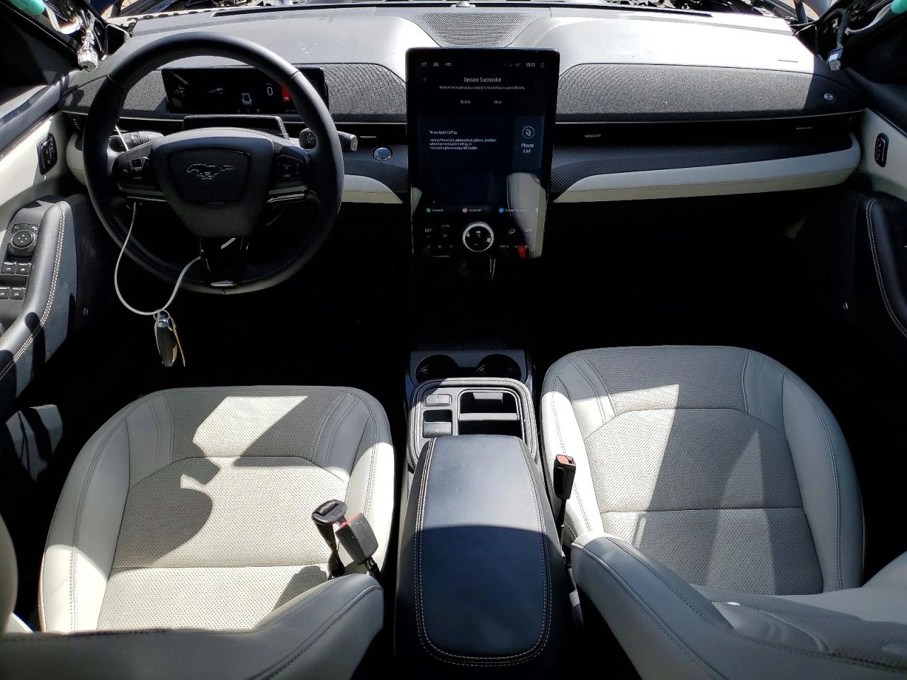 Ford Mustang Mach-E Premium, снимка 8 - Автомобили и джипове - 54705944