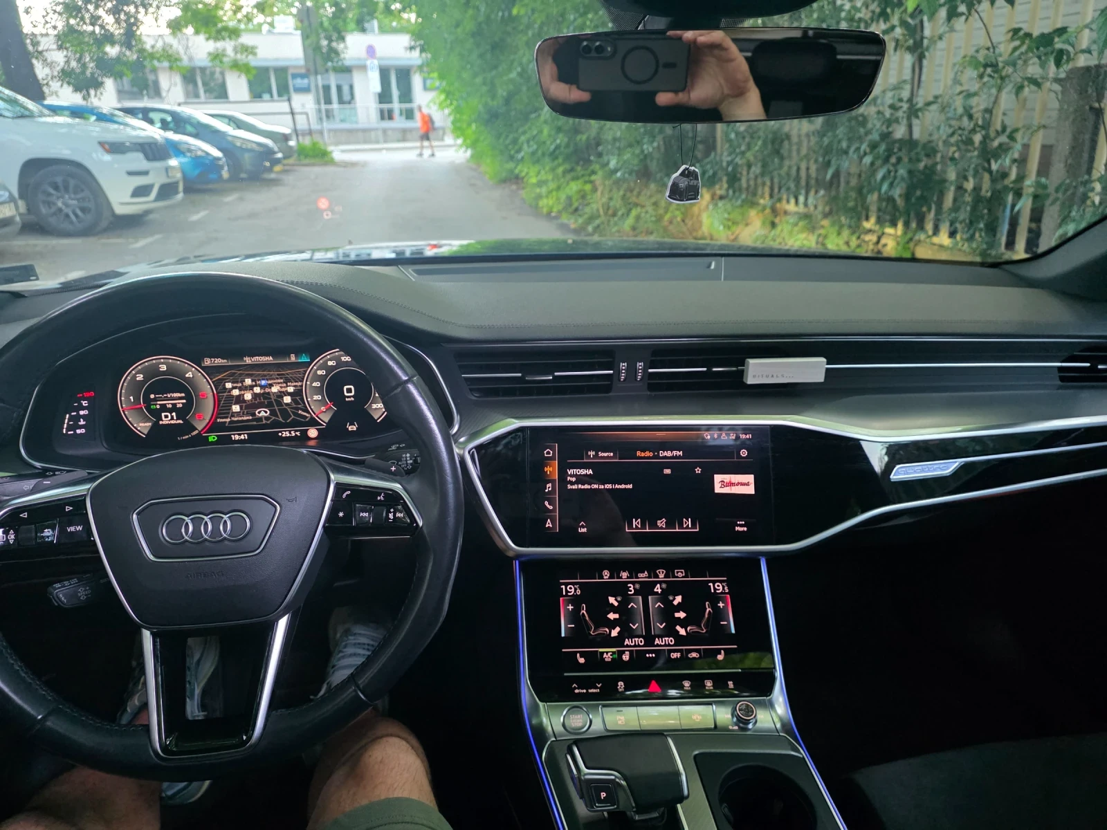 Audi A6 S line/вакум/завиващ заден мост, снимка 15 - Автомобили и джипове - 54933072