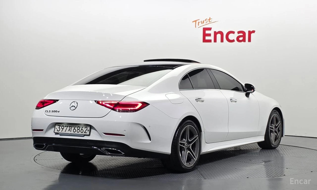 Mercedes-Benz CLS 300 AMG* LINE* BURMESTER* �����* 360������* LANE* ASSI | Mobile.bg � ����������� 2