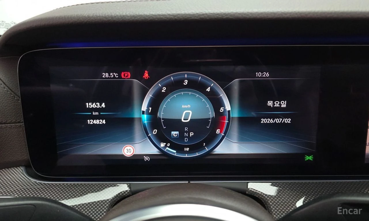 Mercedes-Benz CLS 300 AMG* LINE* BURMESTER* �����* 360������* LANE* ASSI | Mobile.bg � ����������� 12