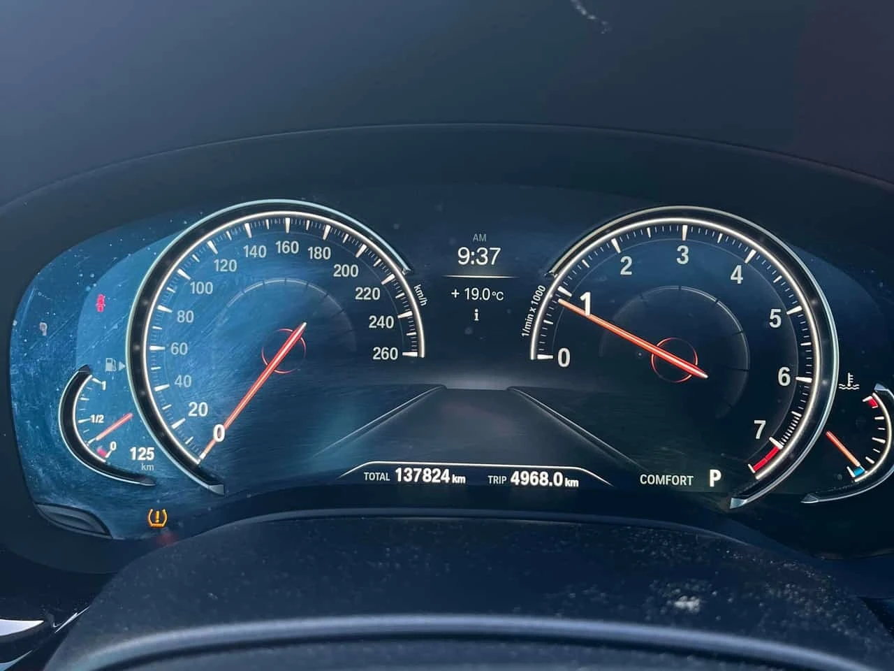 BMW 530 * 530i xDrive * АВТОКРЕДИТ БЕЗ ПЪРВОНАЧАЛНА ВНОСКА, снимка 8 - Автомобили и джипове - 55774543