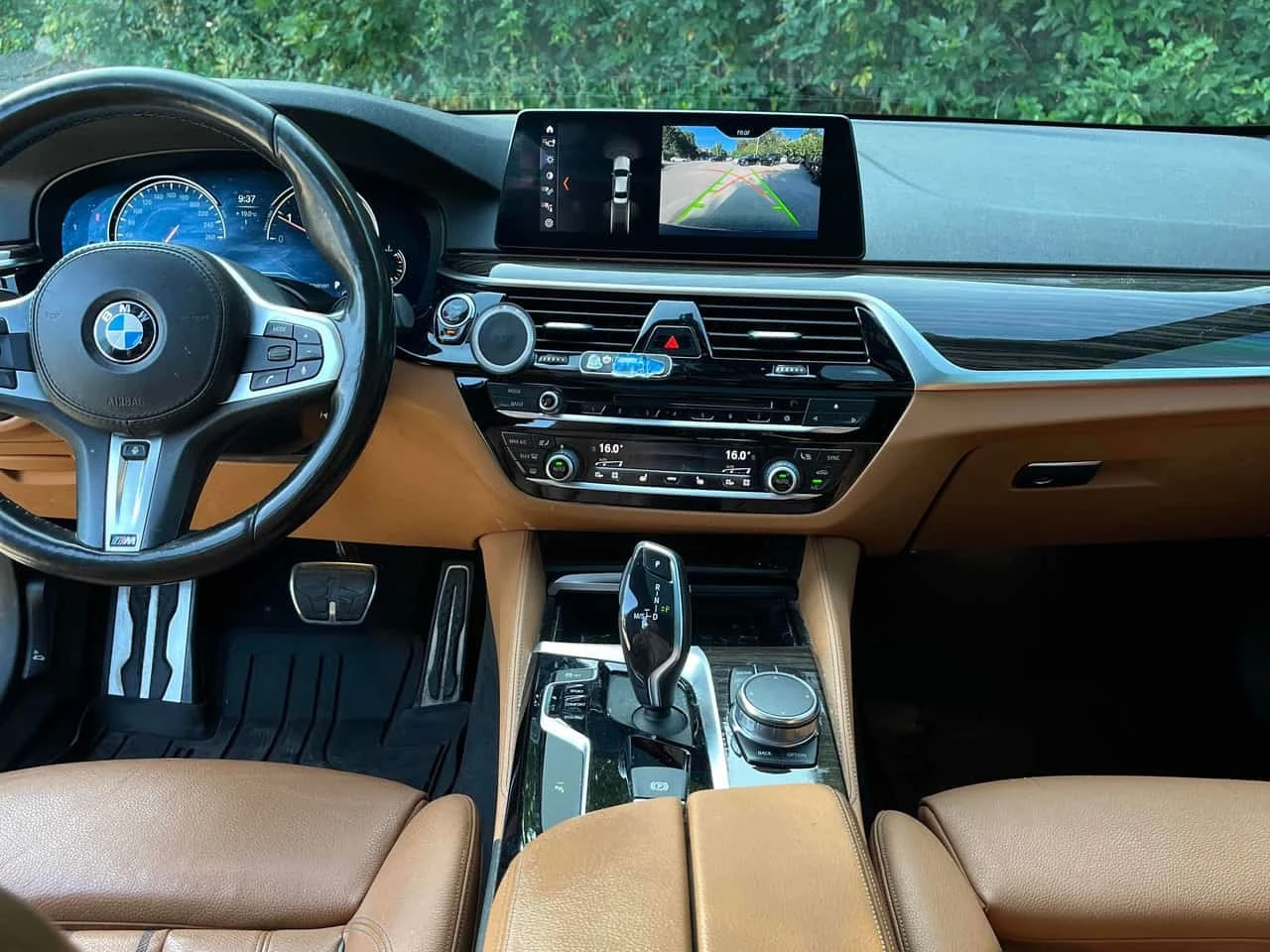 BMW 530 * 530i xDrive * АВТОКРЕДИТ БЕЗ ПЪРВОНАЧАЛНА ВНОСКА, снимка 9 - Автомобили и джипове - 55774543