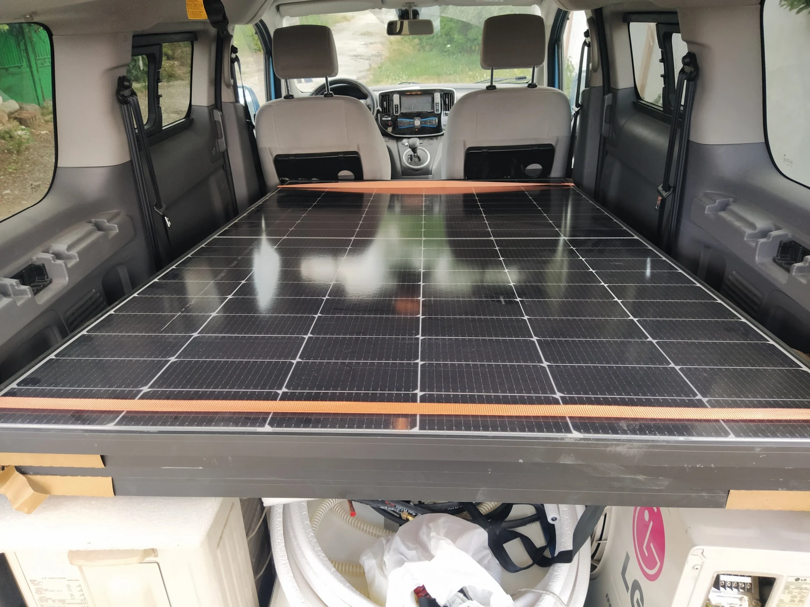 Nissan e-NV200 Evalia, снимка 10 - Автомобили и джипове - 56086170