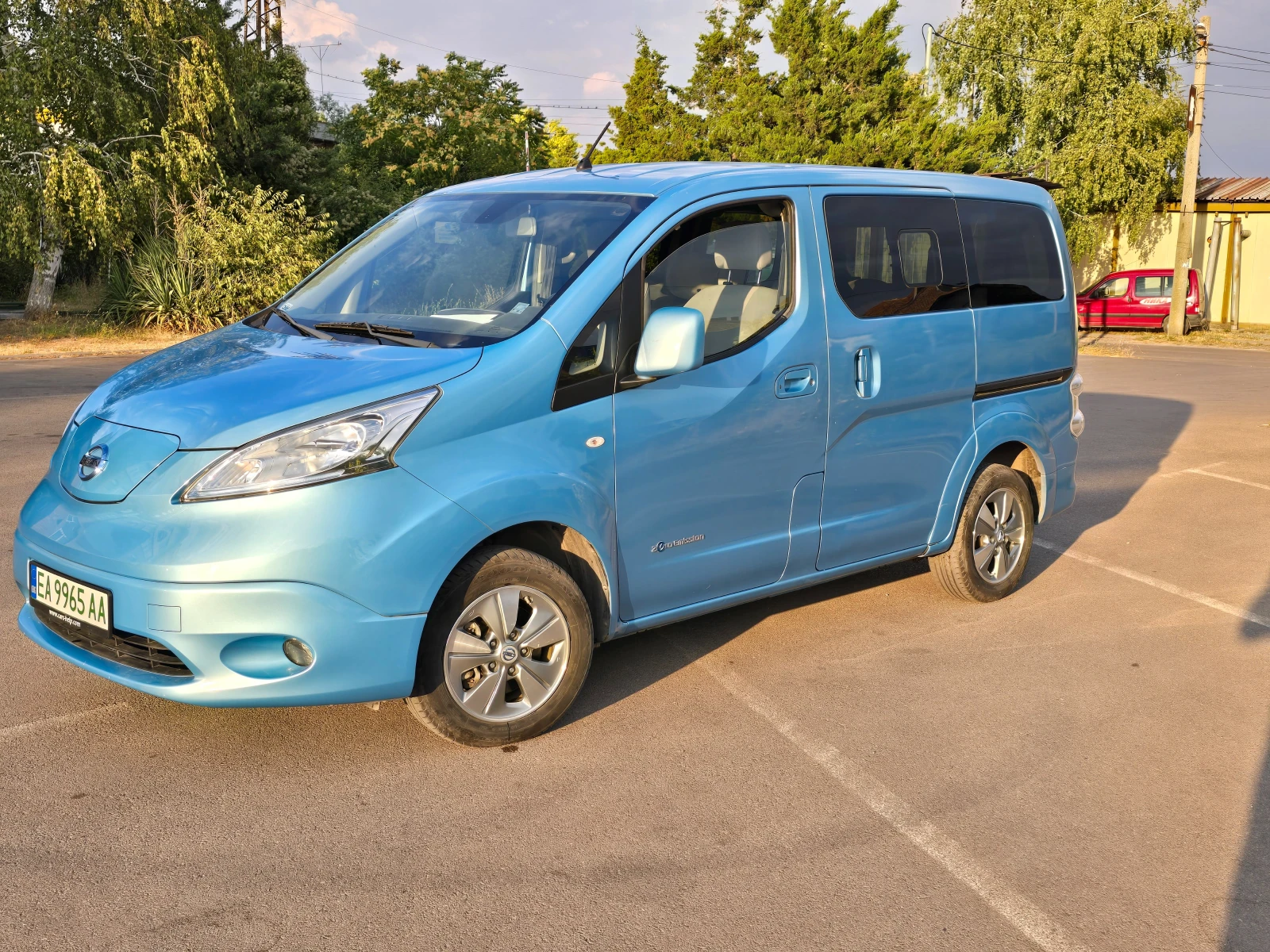 Nissan e-NV200 Evalia, снимка 2 - Автомобили и джипове - 56086170