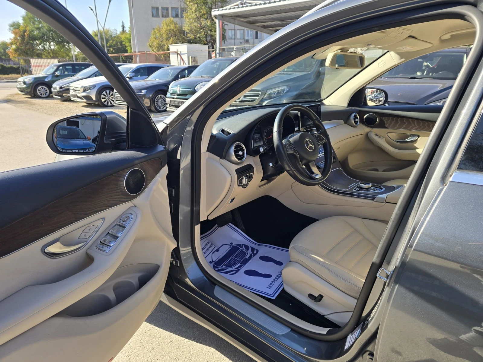 Mercedes-Benz CLC 250 4MATIC 210к.с Топ състояние , снимка 10 - Автомобили и джипове - 56314005
