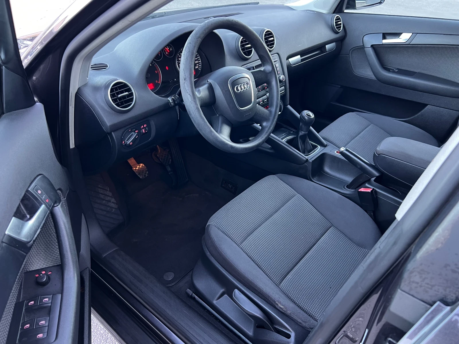 Audi A3 1.9TDI 105k.c, снимка 9 - Автомобили и джипове - 56583716