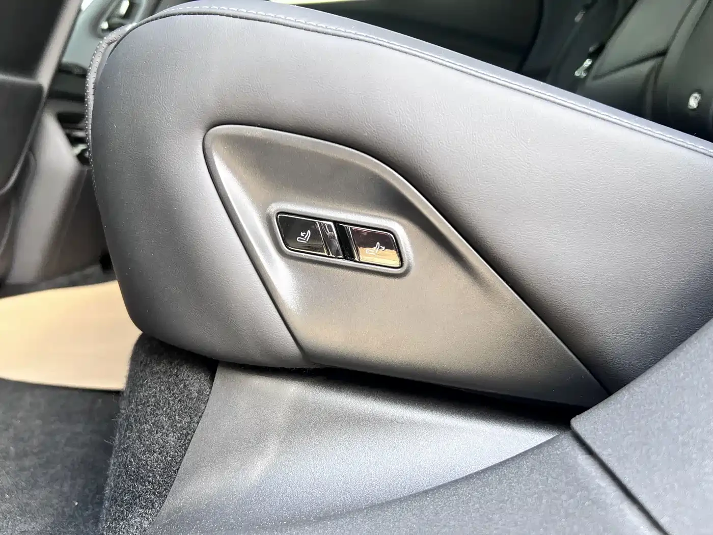 LynkCo 10 0 EM-P 2025 Facelift 240 AWD Ultra | Mobile.bg � ����������� 12