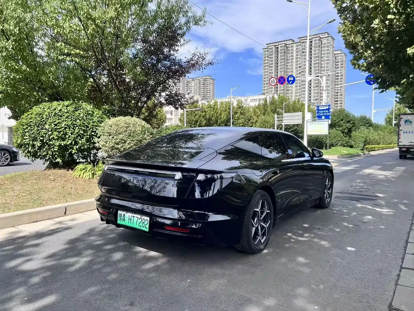 LynkCo 10 0 EM-P 2025 Facelift 240 AWD Ultra | Mobile.bg � ����������� 2