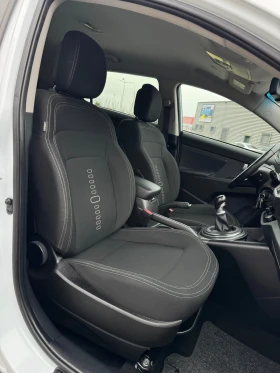 Kia Sportage 2.0CRDI 4X4, снимка 8