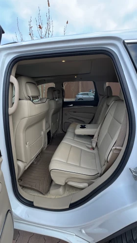 Jeep Grand cherokee Overland 5.7 Gaz, снимка 16