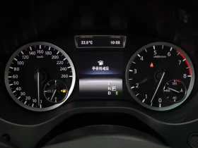 Infiniti Q30 2.0 270920 Automatic, снимка 5