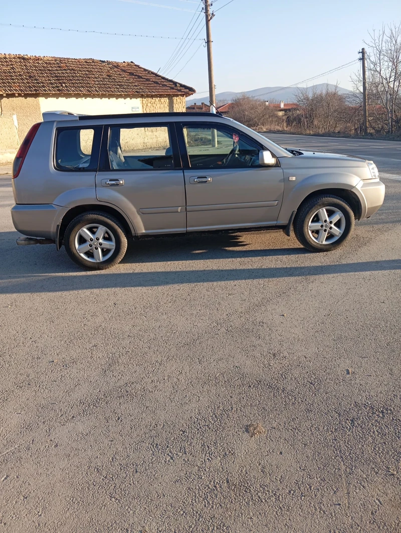 Nissan X-trail, снимка 2 - Автомобили и джипове - 48743474