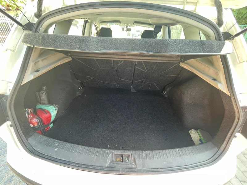 Nissan Qashqai, снимка 9 - Автомобили и джипове - 52615993