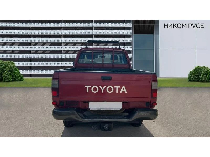 Toyota Hilux 2.5 D-4D - изображение 4
