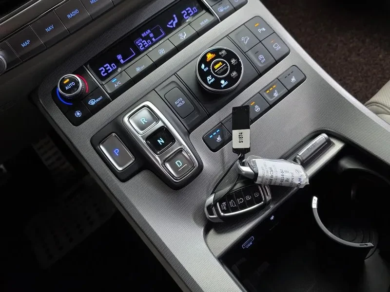 Hyundai Palisade 2.2 CRDI 4WD, снимка 9 - Автомобили и джипове - 54676720