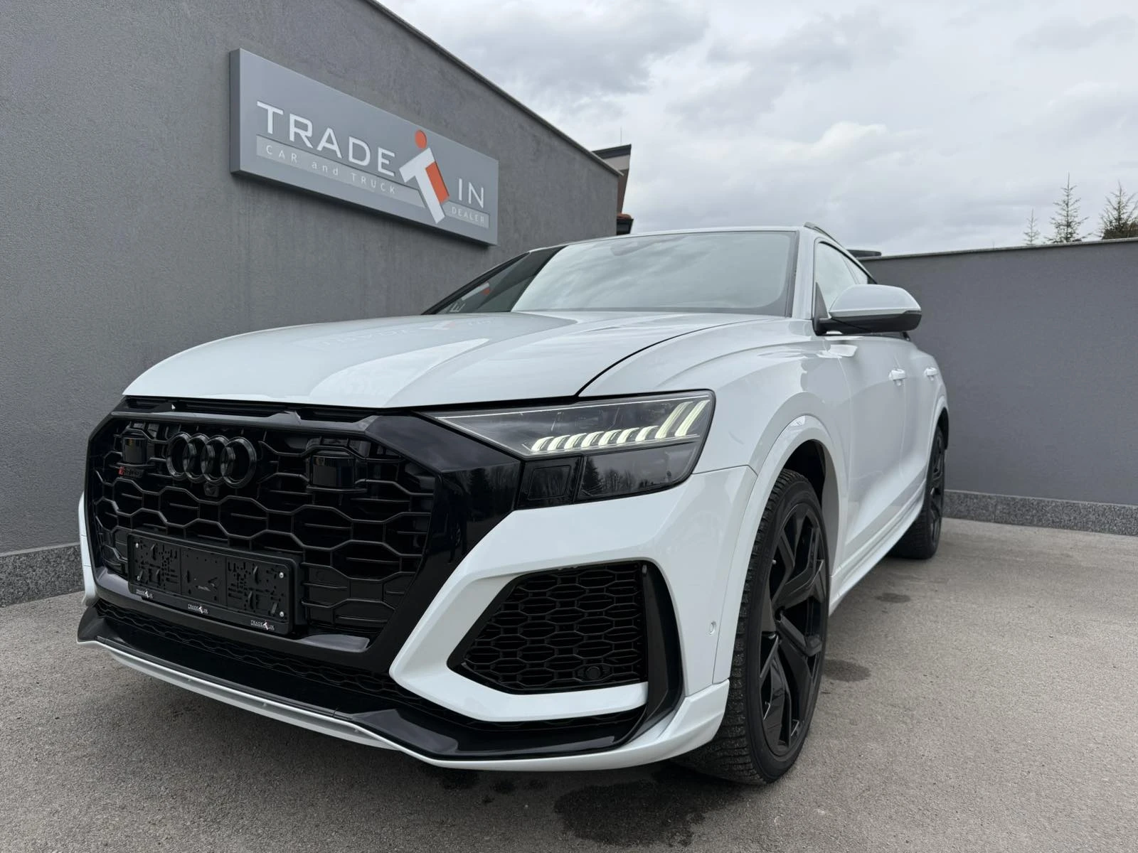 Audi RSQ8   | Mobile.bg   1