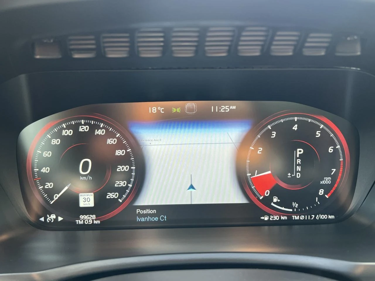 Volvo Xc90 T6 AWD / MOMENTUM / 7 SEATS / PANO - изображение 9