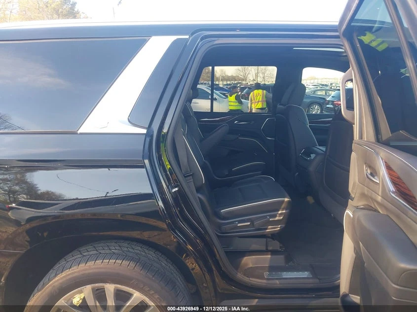 Cadillac Escalade 6.2l 4Wd Premium Luxury, снимка 8 - Автомобили и джипове - 53817656